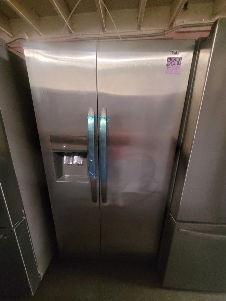 Refrigerator Frigidaire