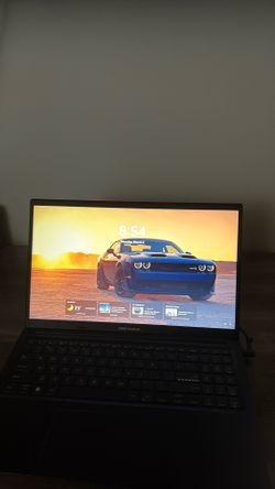 Asus Vivobook Laptop – Ryzen 5 / 24GB RAM / 1TB SSD – Fast & Clean -
