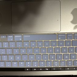 Apple MacBook Pro 13.5 Inch