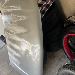 99-07 Chevy Silverado Hood 