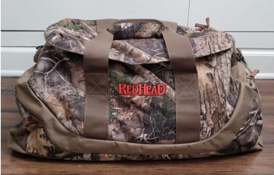 RedHead Realtree Bass Pro 24x12x12 Hunting Camo Duffel Bag