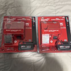 Milwaukee M18 Battery And Battery Charger Kit 48-59-1850