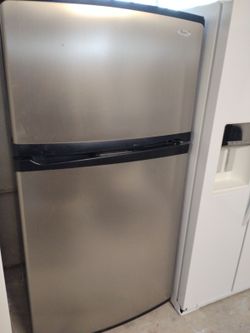 Whirlpool stainless refrigerator