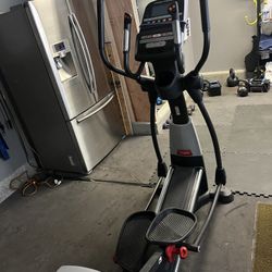ProForm 18.0 RE Elliptical – Smooth, Quiet, Gym Quality