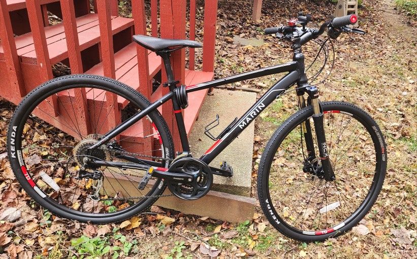 Marin San Rafael DS3 - 29" Wheels - Medium 17 frame