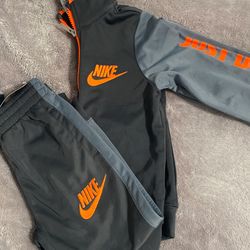 Nike Set New With Tags