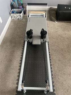 AeroPilates Precision Series 608 Reformer