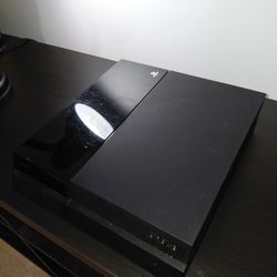 Sony Playstation 4 Standard Console / With Red Camo Playstation 4 Controller