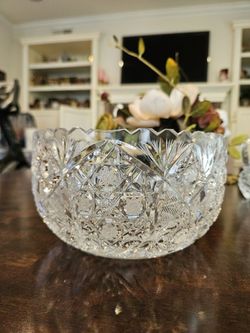 Vintage Crystal Bowl With Etched Design