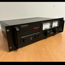 Stereo Amplifier Home or Dj  250 Watts Stereo Amplifier, Powerful 2-channel, Cooling Fan, Hi Power Clear Amazing Quality, Sound.Great Condition