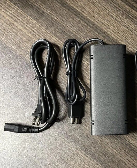 Microsoft Xbox 360 Slim Power Supply