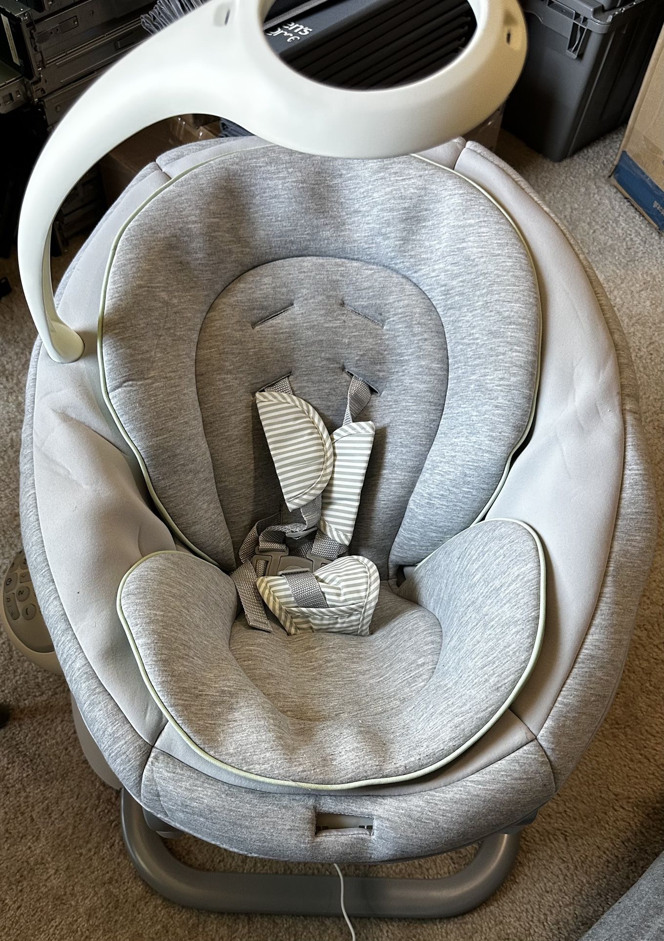Make Me An Offer Graco Soothe My Way with Removable Rocker