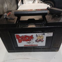 BULL GOG.     950 CCA  BATTERY