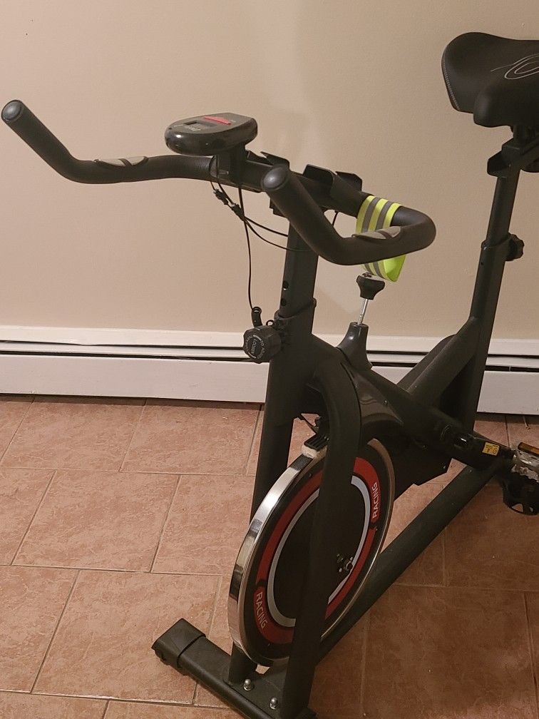 Geemax Bike For Sale Use But Like New,4o Dollars 