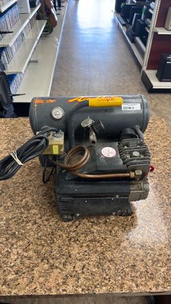 Tools compressor emglo airmate Am78-hc4v