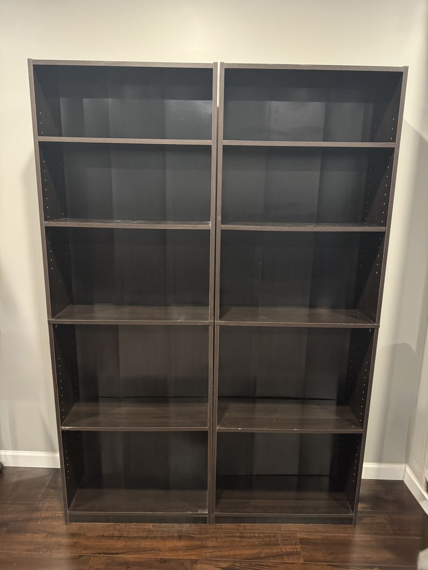 2 Bookshelves