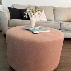 Otomana Rosa // Blush Ottoman
