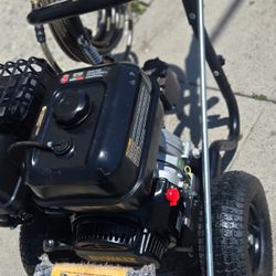 4400 Dewalt Power Washer Gas 