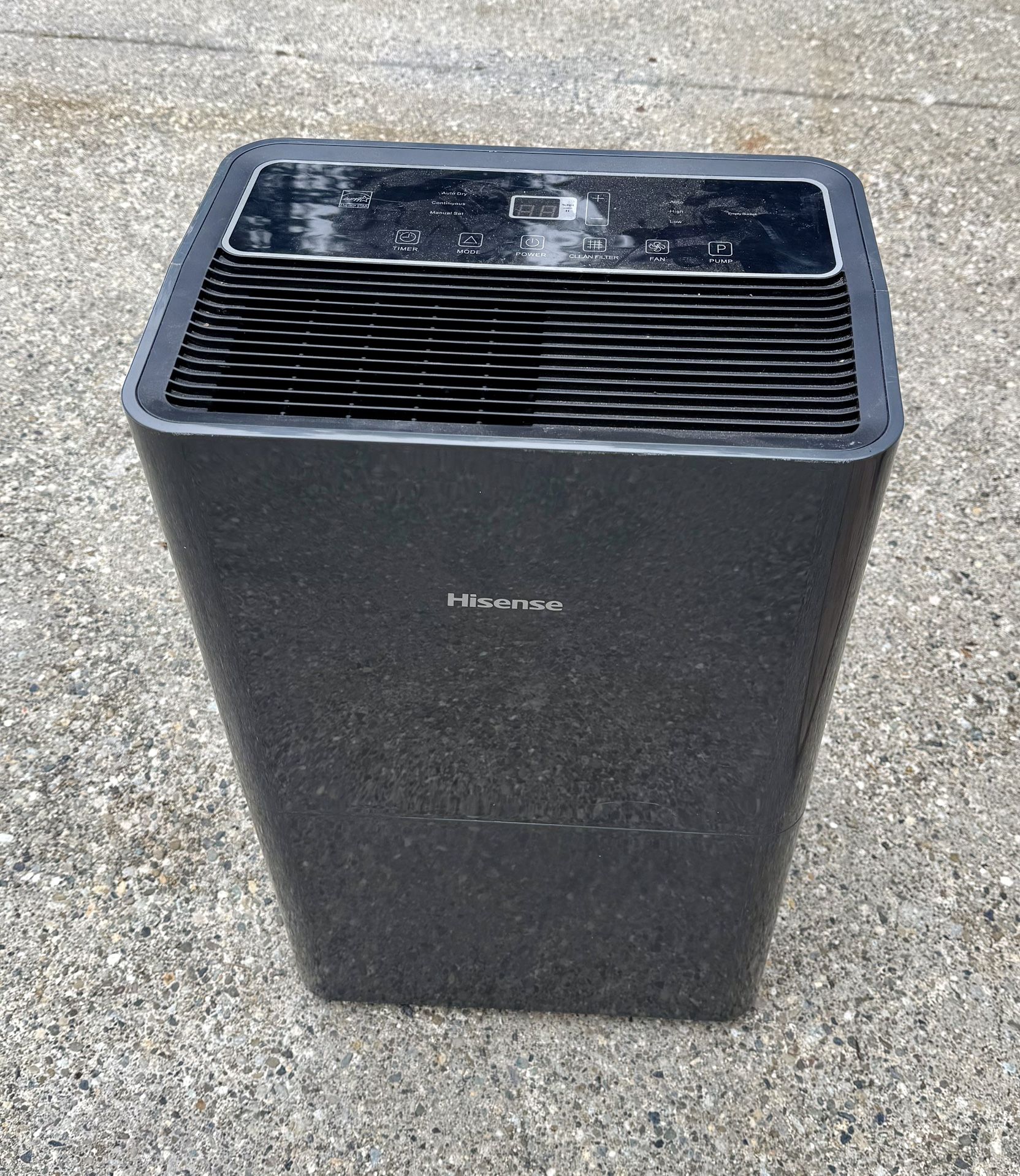 Hisense Dehumidifier 2 sp With Built In Pump