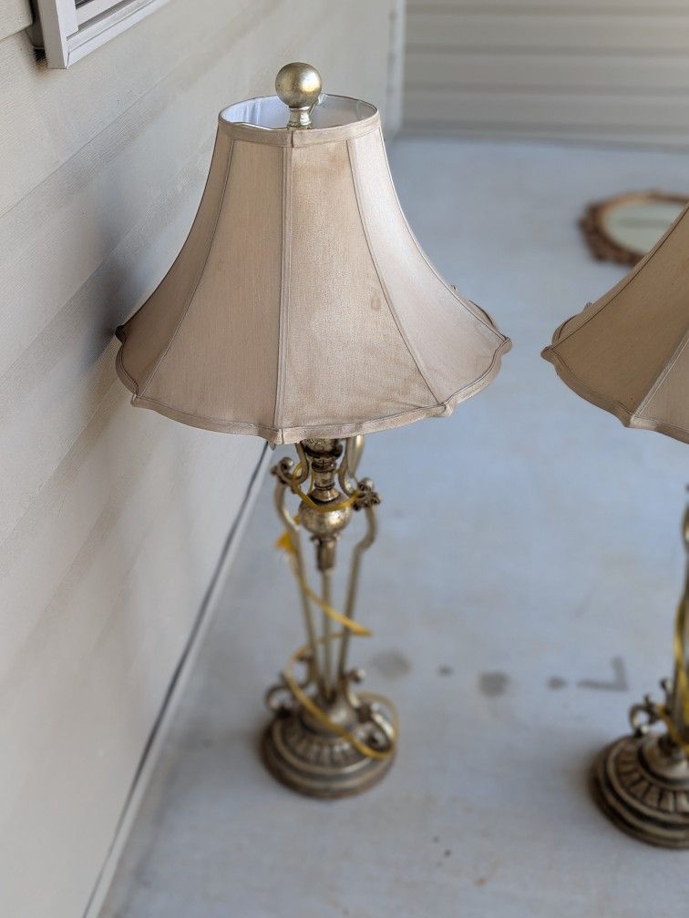 2 Table Lamps