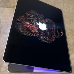 MacBook Pro 15” Retina display / i7 @2.9GHz /512GB SSD , 16GB Rams / Running macOS Monterey And Microsoft Office Pro 2021