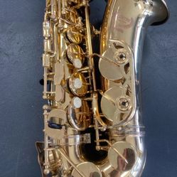 Saxophone 🎷 With Case