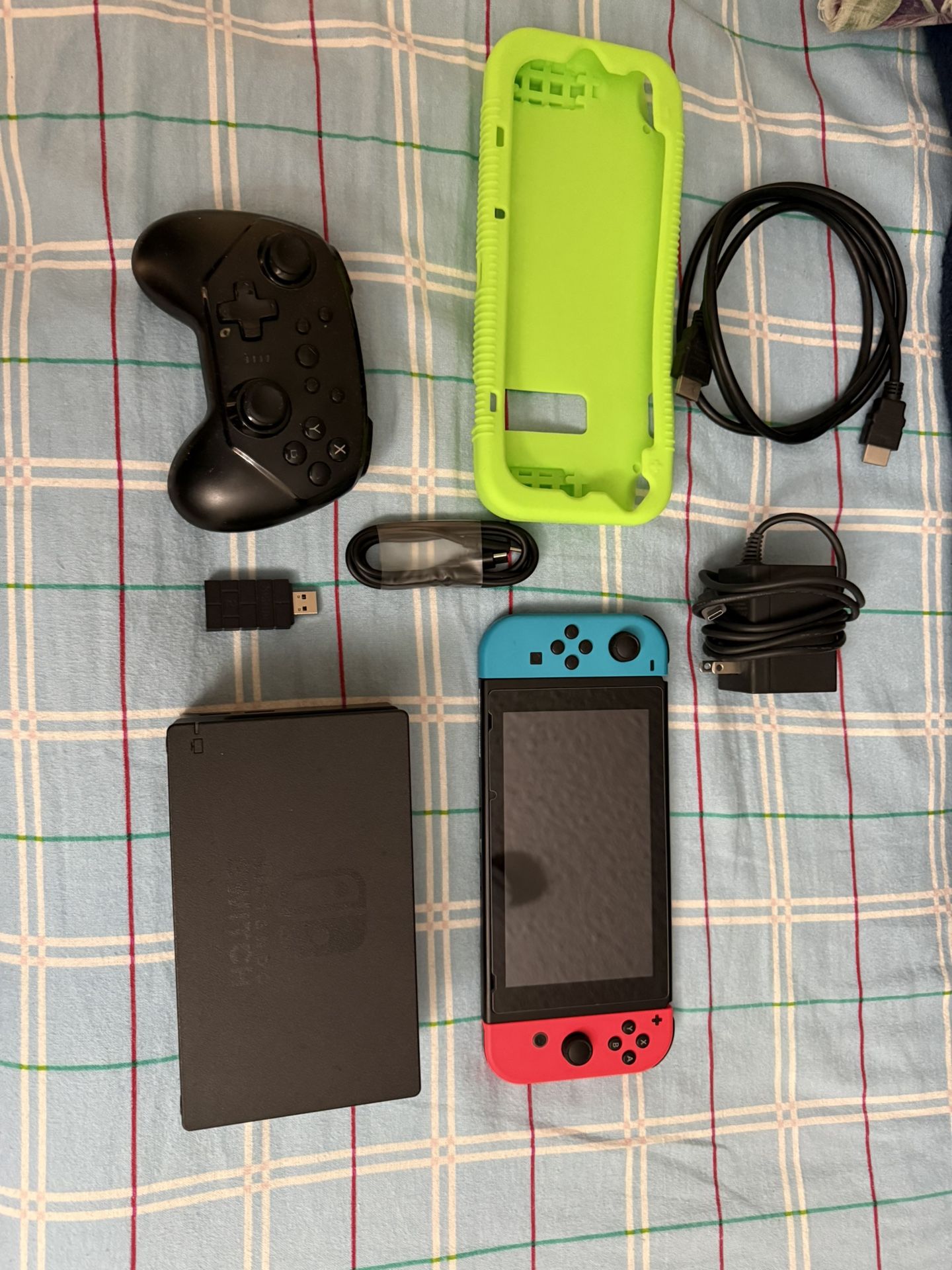 🔥 Nintendo Switch Bundle – Ready to Play – $200