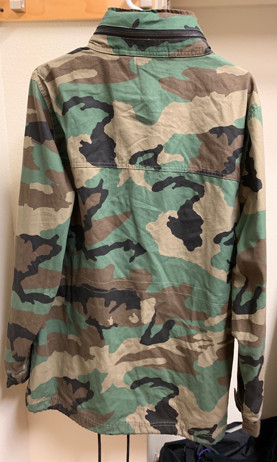 Empyre Gulfstream Military Camo Jacket without hoodie. Medium for Sale in Houston TX OfferUp