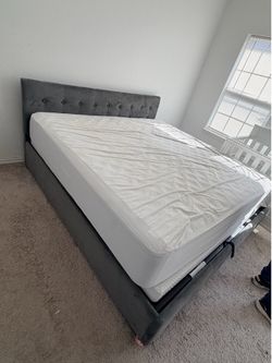 King Bed Very High Quality with Storage