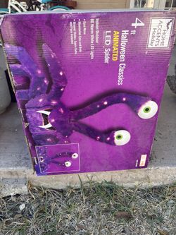 Halloween Decoration. Giant Spider