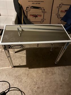 3 items for sale in the pictures .