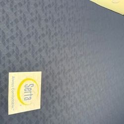 Serta Baylis Mattress (queen)