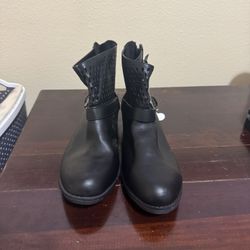 Route 66 Women’s Black Leather Boots Zip-Up Size 11 NWT