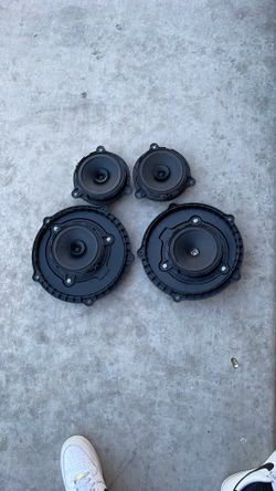 infiniti q50 stock door speakers
