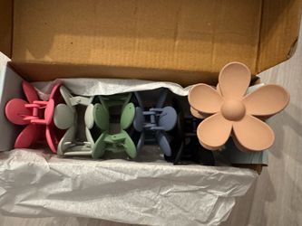 Brand New Flower Hair Clips