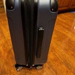 Open Box Luggage 