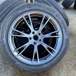 4x NEW OEM 2025 Tesla Model Y Wheels Gemini Charcoal Rims Continental Tires 100%