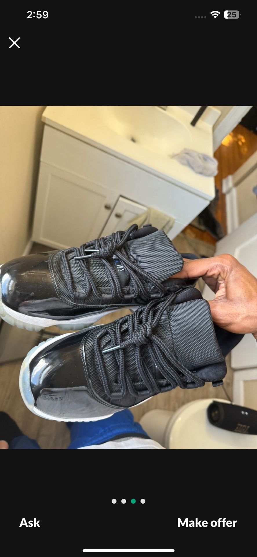 Jordan 11 Space Jam