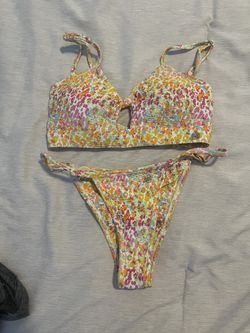 Women’s Bikinis