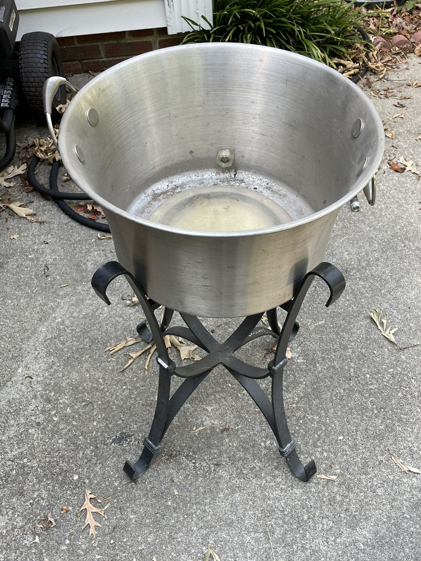 Ice Container Lights Up