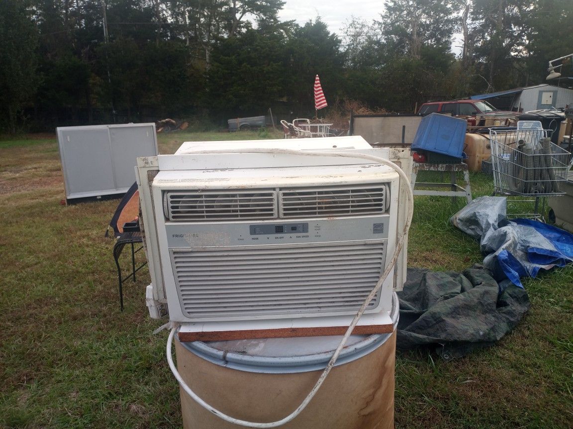 Air Conditioner Unit