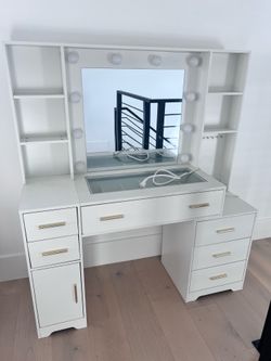 White Vanity with Lights