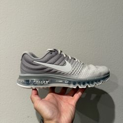 Men’s Size 9 Air Max 2017 - NEW