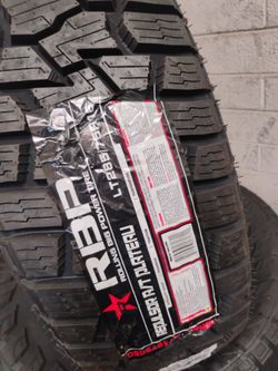 New set of tires 285 75 16 Lt all terrain