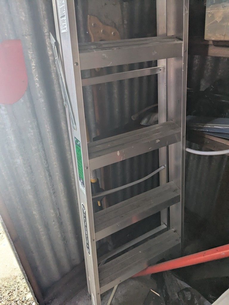 Ladder Louville