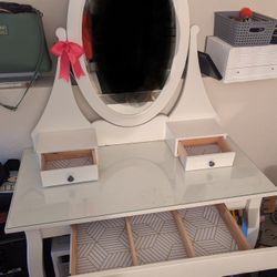 Mirrored Vanity