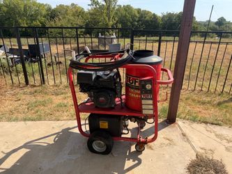 Tuff Hot Water Pressure Washer – Honda GX390 – 104 Hours
