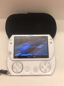 Sony Psp Go Branco *com Vários Jogos* - Desconto no Preço