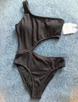 Cyn & Luca Sexy, Cut-Out, 1 Piece Swimsuit 🩱