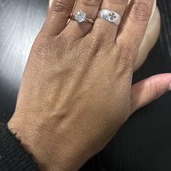 ENGAGEMENT RING/WEDDING RING  5.5